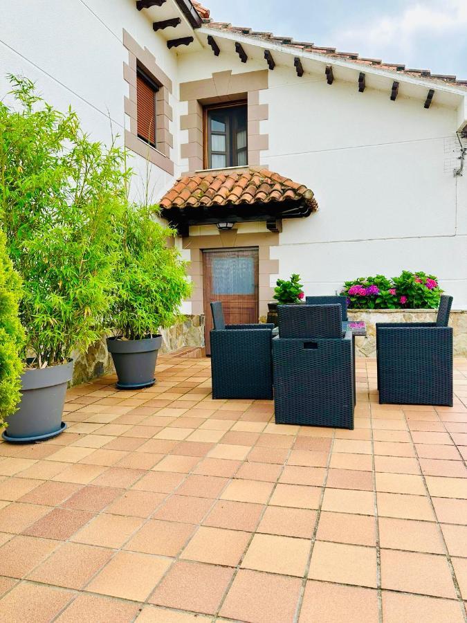 Apartamentos Nel I Santillana del Mar Exterior photo